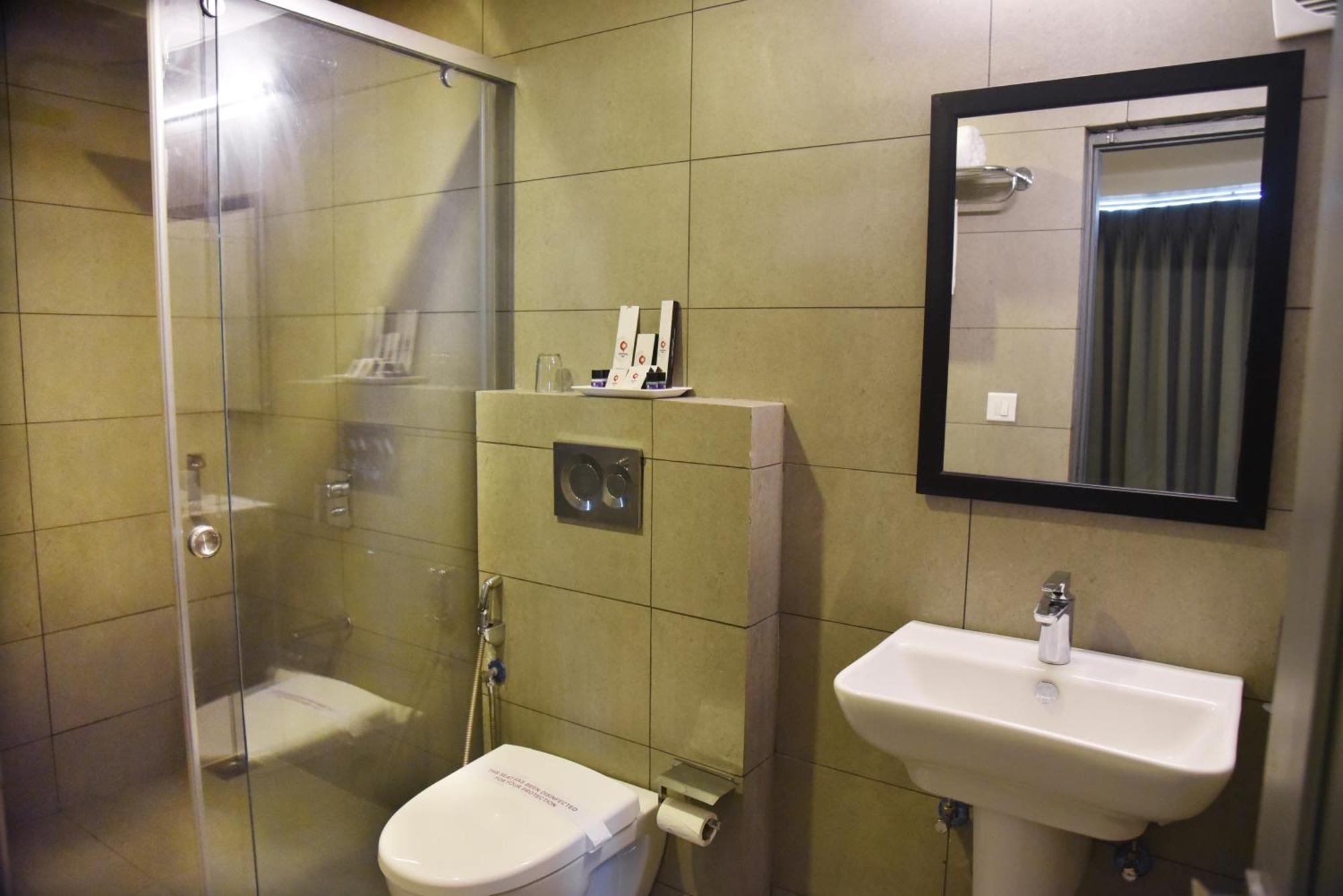 Luxe Twin Room City View