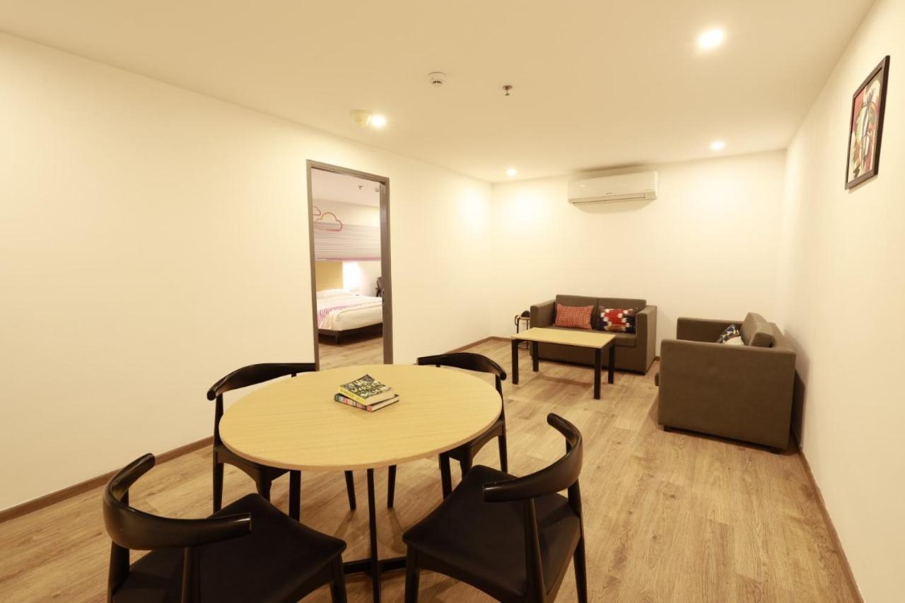 Executive Suite with One Bedroom