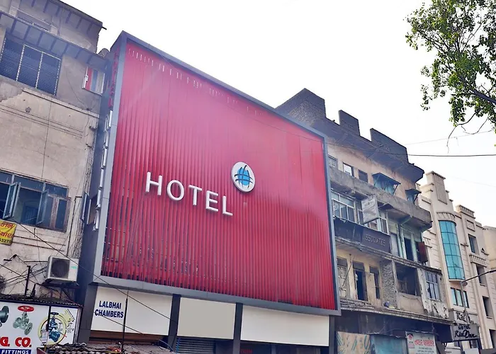 Oyo 959 Hotel Manila Ahmedabad